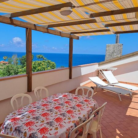 Terrazza Michelino Lägenhet Parghelia Exteriör bild