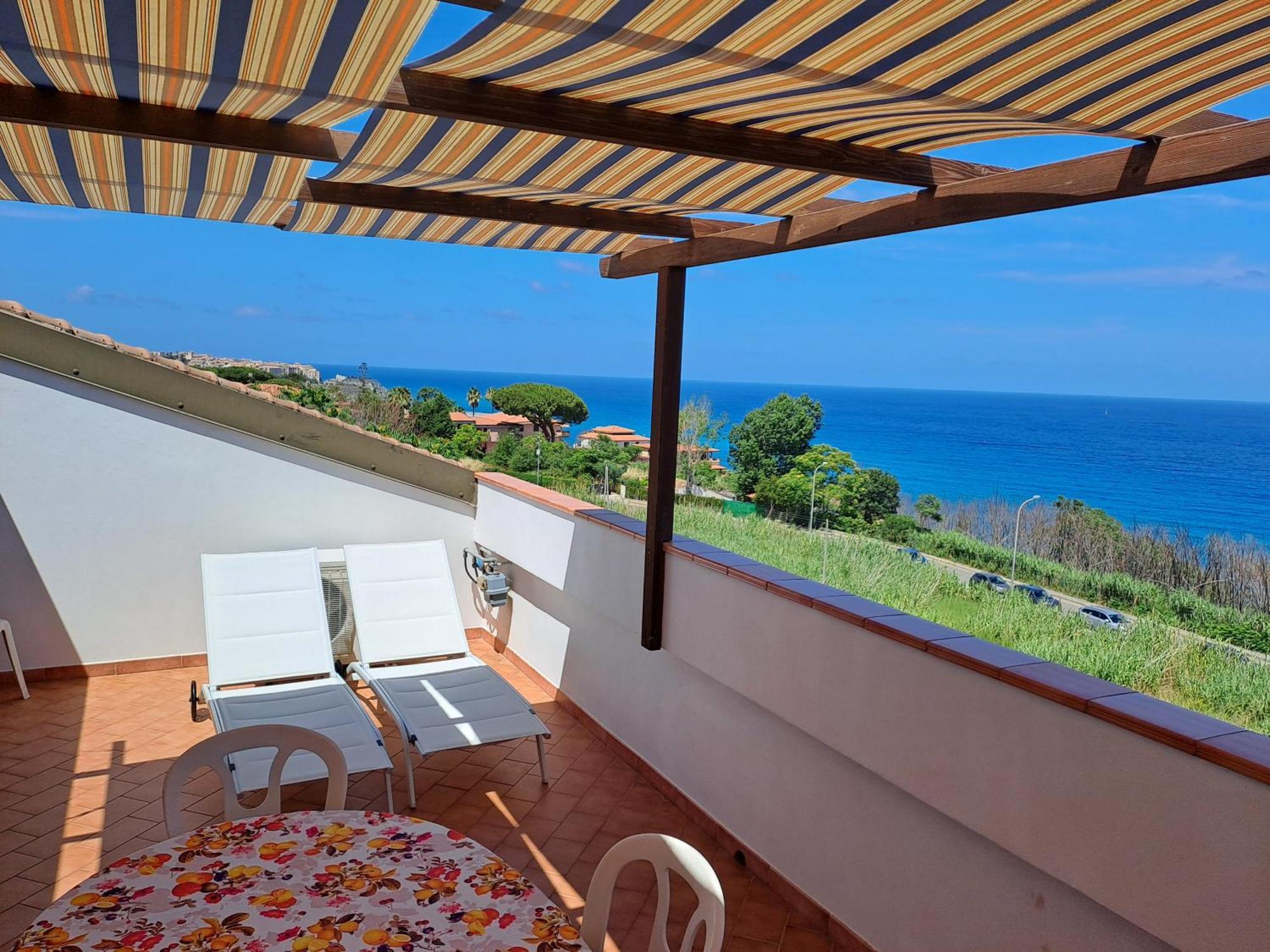 Terrazza Michelino Lägenhet Parghelia Exteriör bild